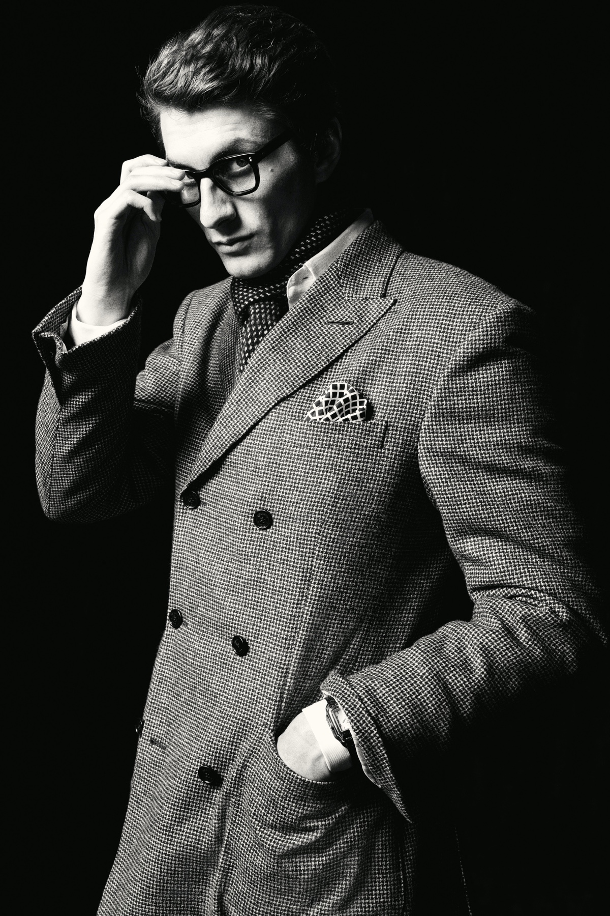 Dunhill Fall 2026 Pulls from Lord Snowdon's Darkroom
