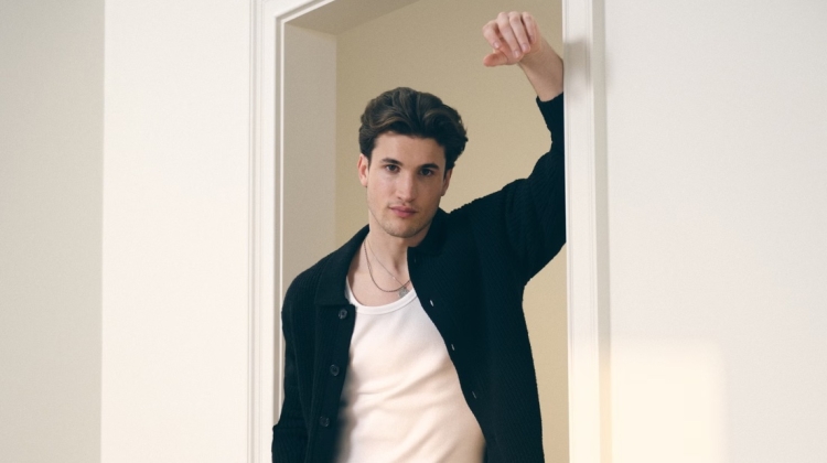 Abercrombie & Fitch Embraces a Confident, Collegiate Cool