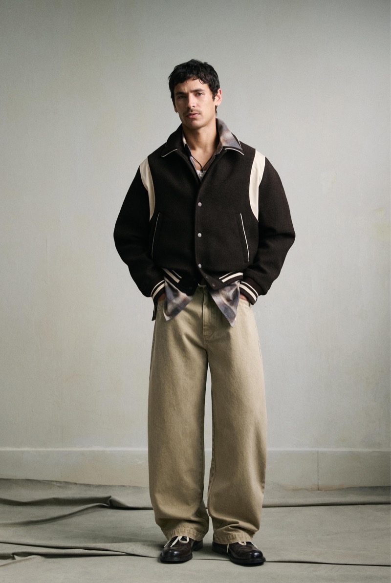 Zara Relaxed Straight Leg Jeans