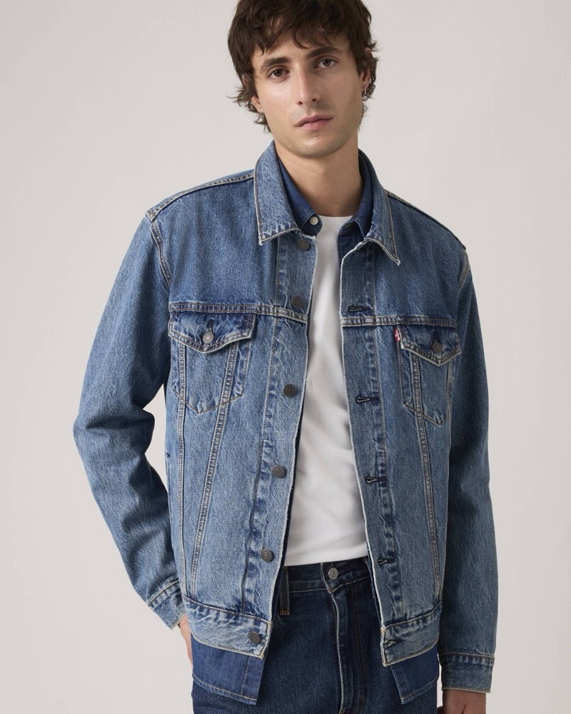 Levis Denim Trucker Jacket Model