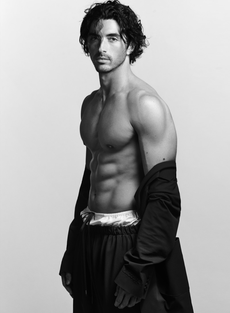 Taylor Zakhar Perez 2026 VMAN