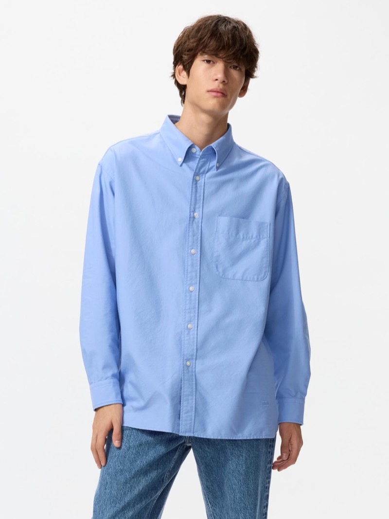 UNIQLO Oxford Oversized Shirt Model