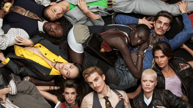 Versace’s Spring 2026 Campaign Finds Power in Proximity