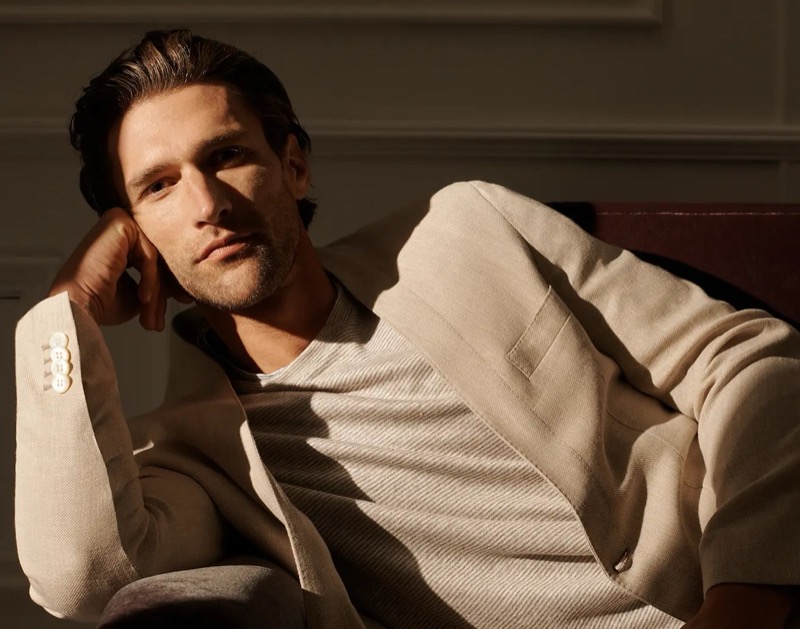 Fabrizio wears a linen jacket with no lapel from Brioni's spring-summer 2026 collection