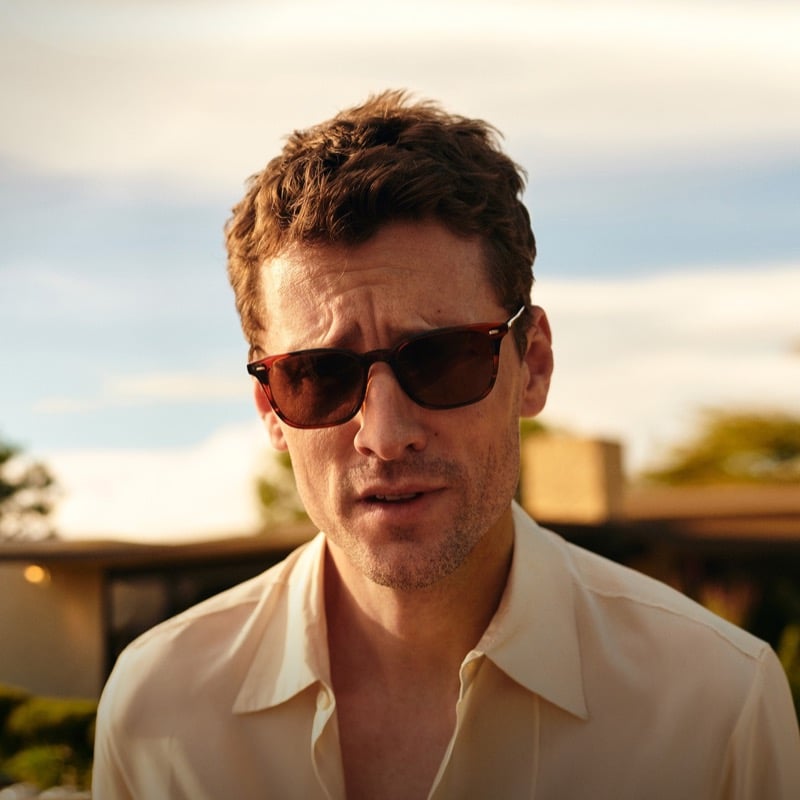 Oliver Peoples