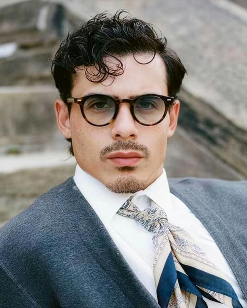 Man wearing pantos tortoiseshell glasses