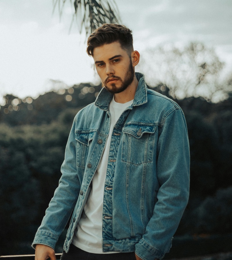 Denim jacket tee