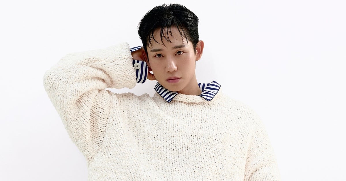 Jung Hae-in Settles Into Dolce & Gabbana’s Relaxed Luxury