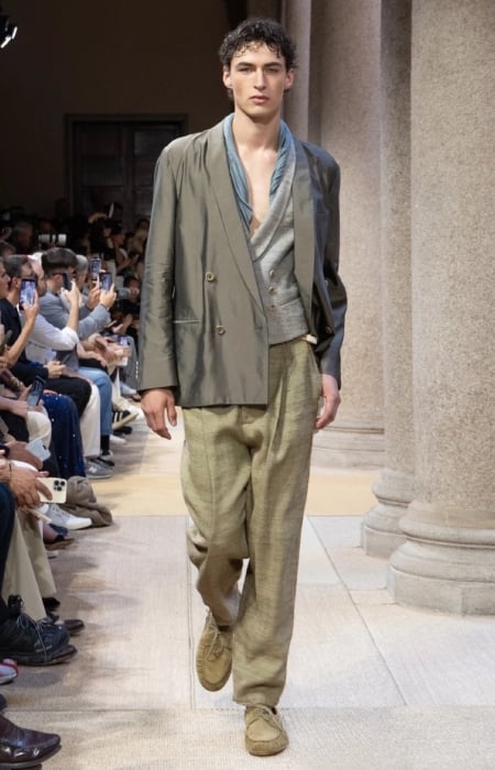 Giorgio Armani Spring 2027 Draws Tailoring Into the Mediterranean