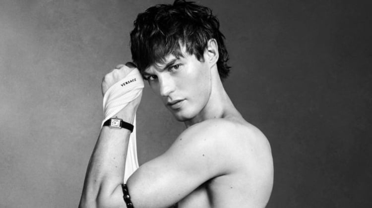 Kit Butler Channels Fashion’s Shape-Shifting Spirit in VMAN