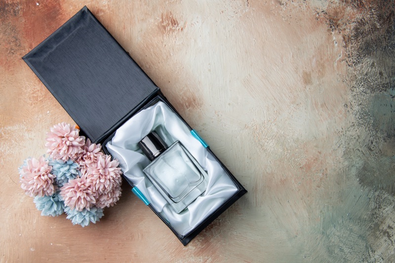 Mens cologne flowers box