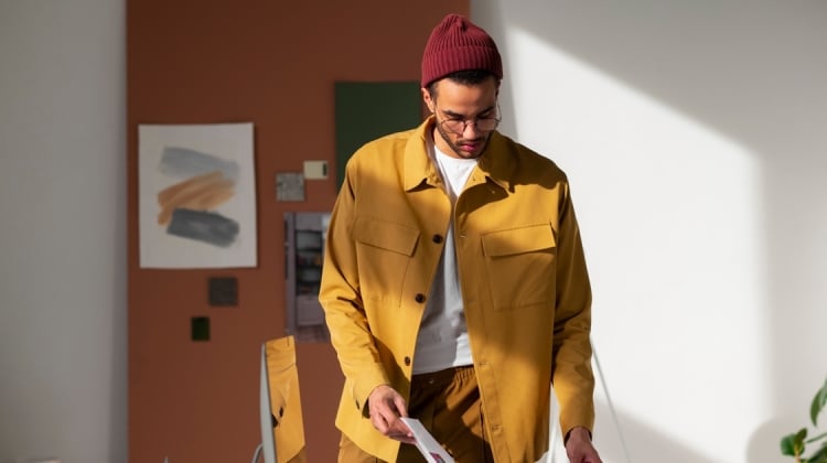 Fashion Designer Freelancer Secrets: Building Your Career Without a Studio