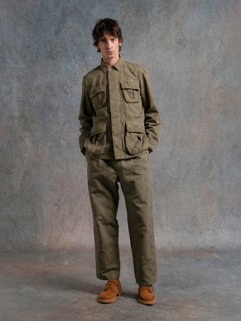 Man in an olive field jacket with cargo pockets, for Kestin Fall 2026