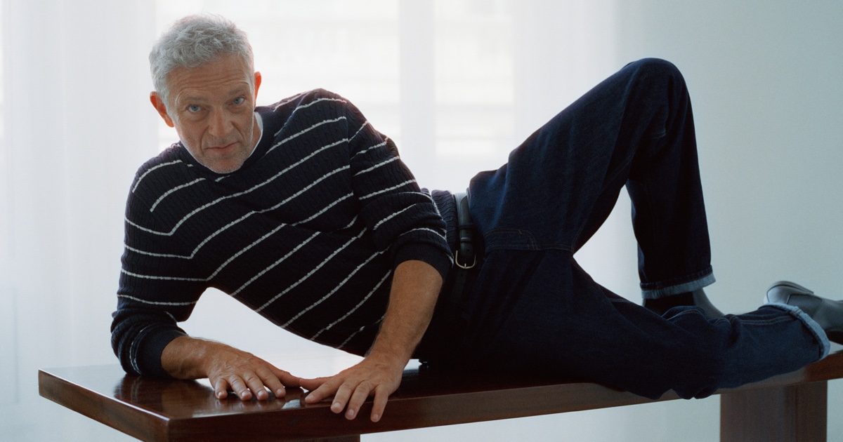 Vincent Cassel Dons Mango’s Essentials Collection