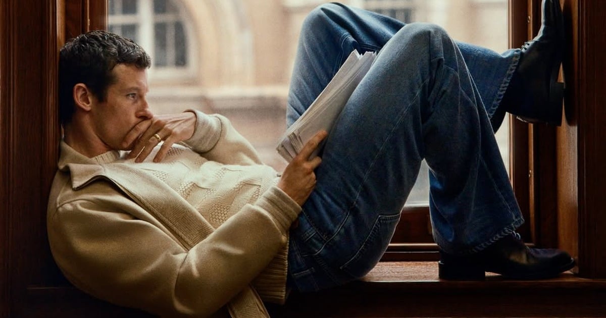 Callum Turner Is Louis Vuitton’s Trunk Edition Dandy