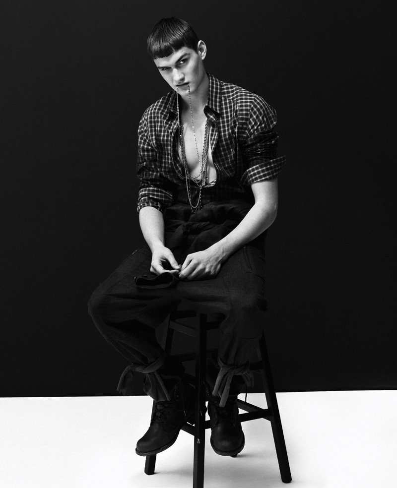 The Sitting by Alexander Wagner for 7th Man – The Fashionisto