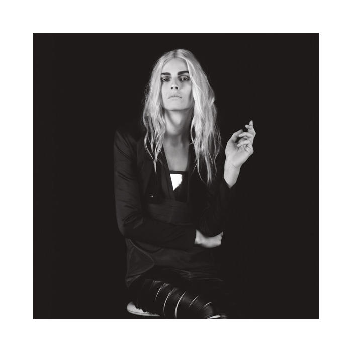 andrejpejic oyster5