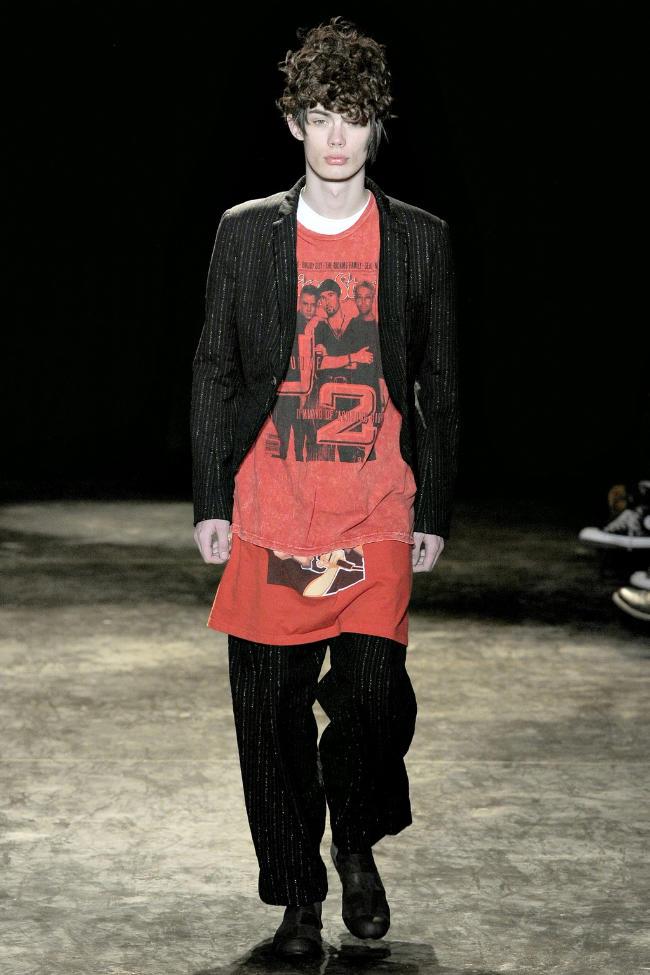 Comme des Garçons Fall 2011 | Paris Fashion Week – The Fashionisto