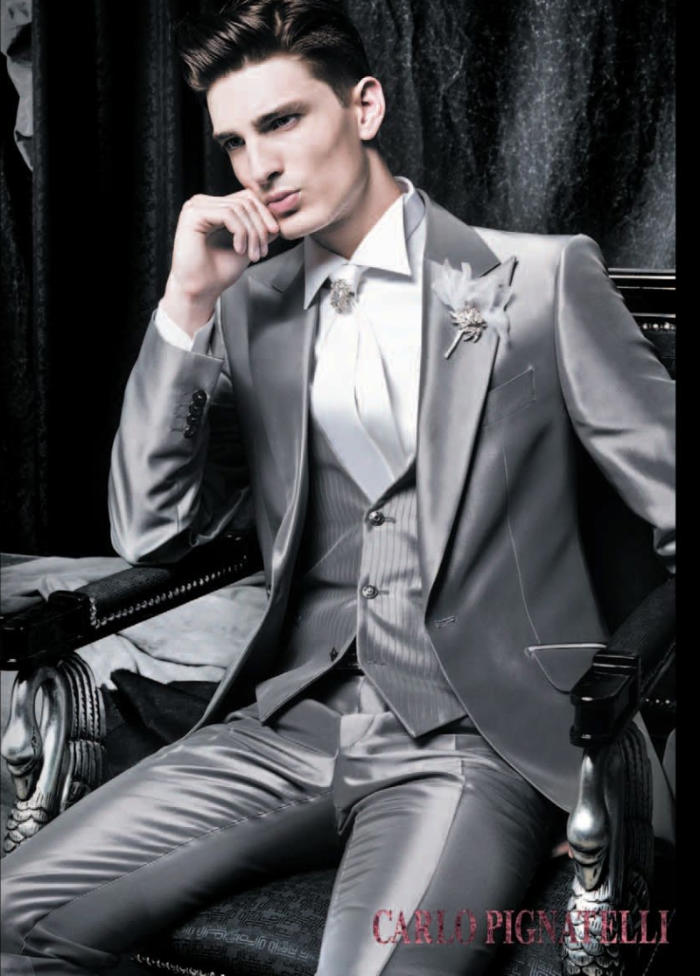 Carlo Pignatelli Spring 2011 by Stefano Moro – The Fashionisto  Dark  academia aesthetic outfit men, Wedding suits, Wedding suits men