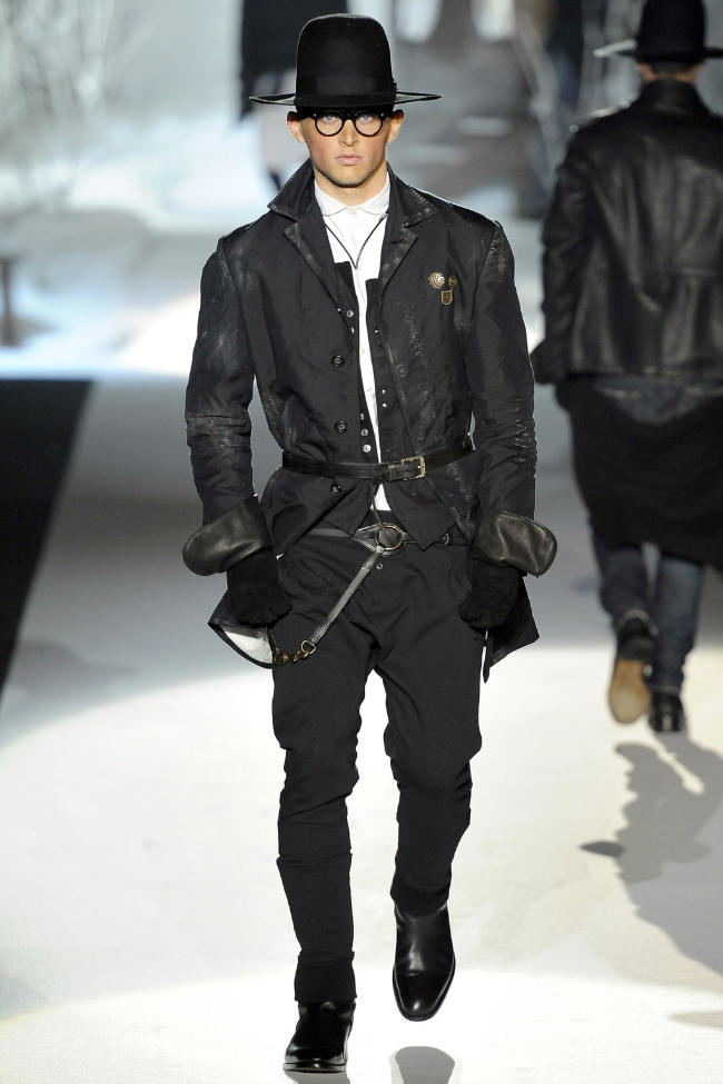 Dsquared² Fall 2011 | Milan Fashion Week – The Fashionisto