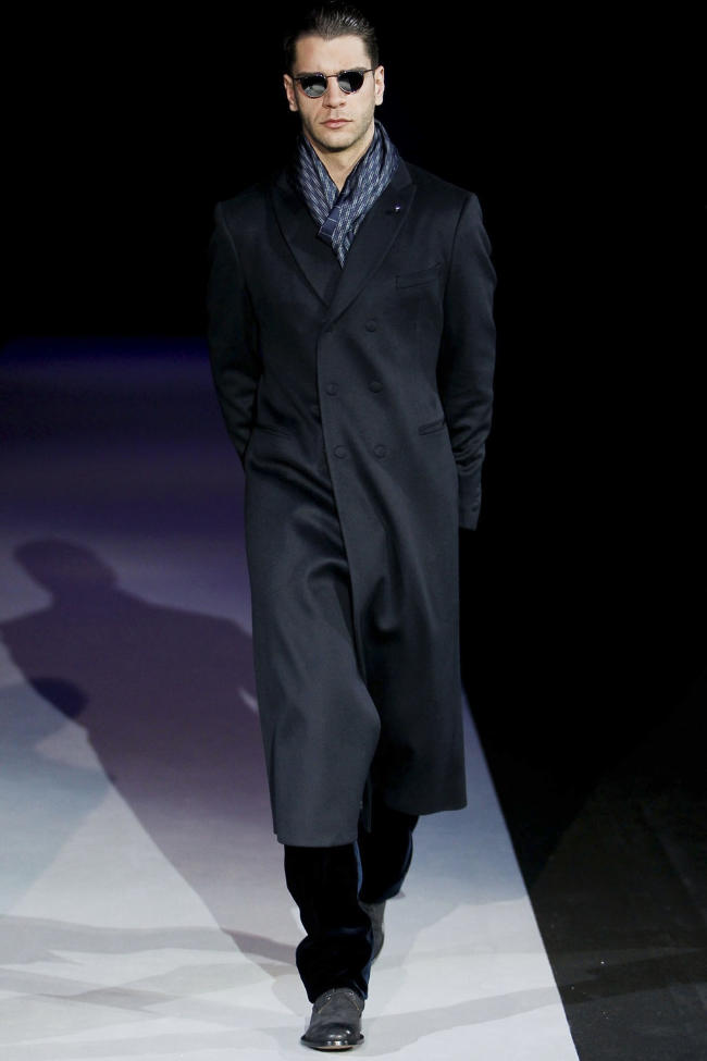 Giorgio Armani Fall 2011 | Milan Fashion Week – The Fashionisto