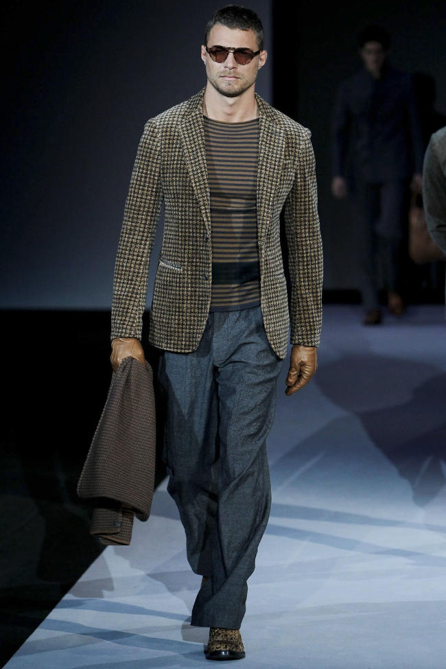 Giorgio Armani Fall 2011 | Milan Fashion Week – The Fashionisto