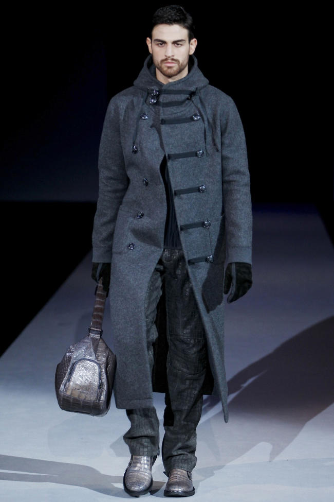 Giorgio Armani Fall 2011 | Milan Fashion Week – The Fashionisto