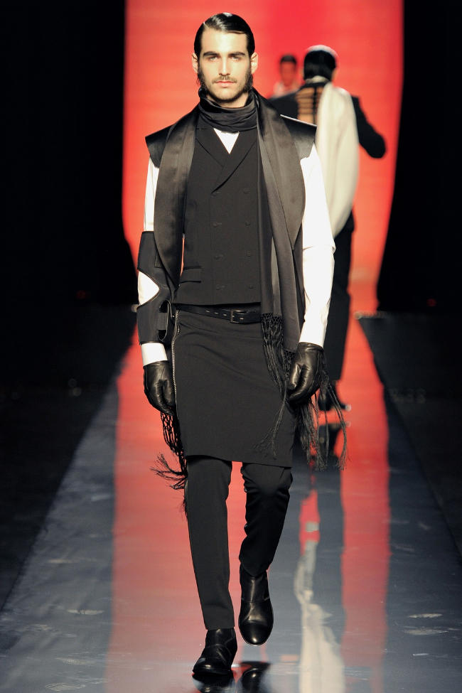 Jean Paul Gaultier Fall 2011 | Paris Fashion Week – The Fashionisto