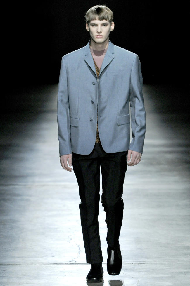 Prada Fall 2011 | Milan Fashion Week - The Fashionisto