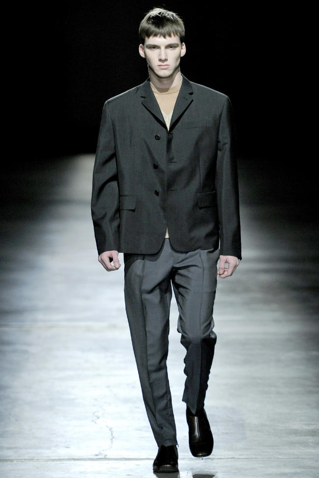 Prada Fall 2011 | Milan Fashion Week - The Fashionisto