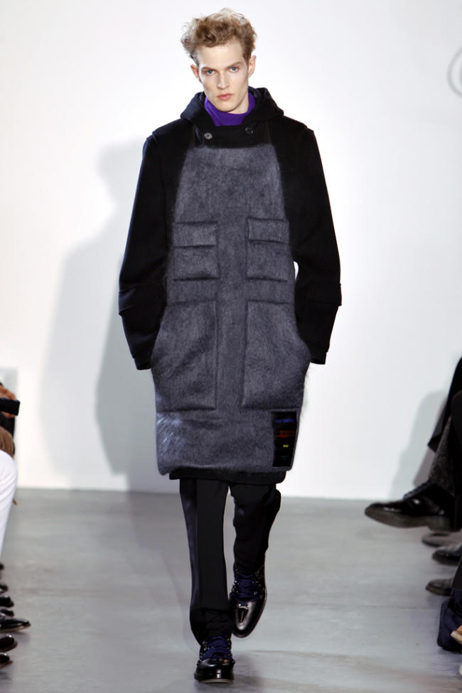 Raf Simons Fall 2011 | Paris Fashion Week – The Fashionisto