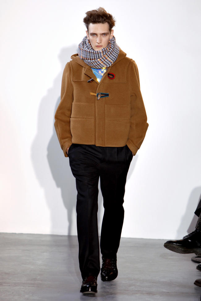 Raf Simons Fall 2011 | Paris Fashion Week – The Fashionisto