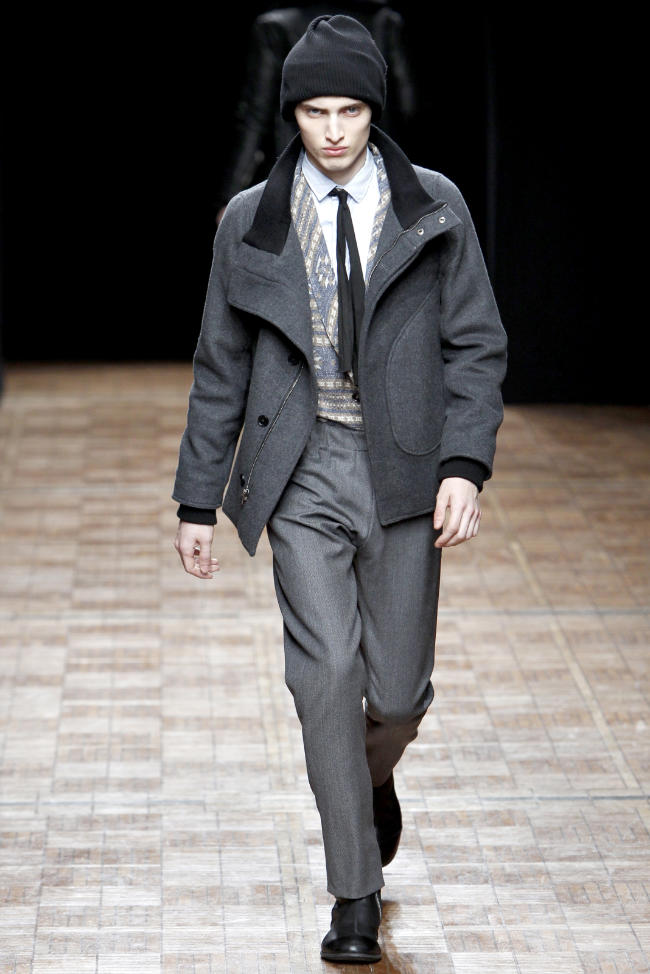 Yigal Azrouël Fall 2011 | Paris Fashion Week – The Fashionisto