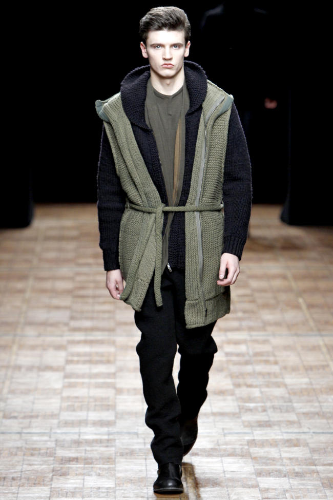 Yigal Azrouël Fall 2011 | Paris Fashion Week – The Fashionisto