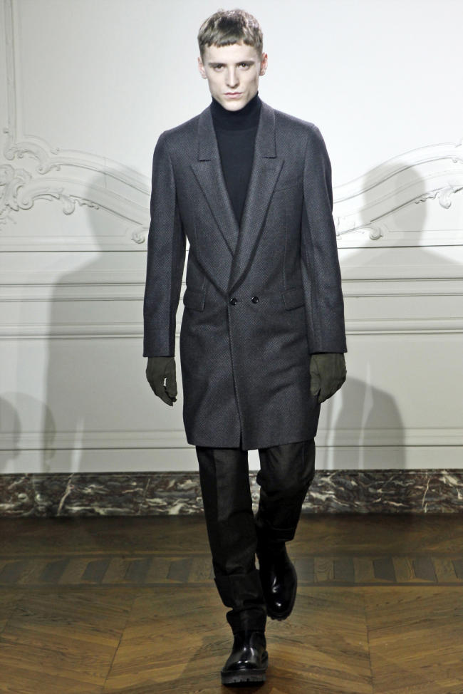 Yves Saint Laurent Fall 2011 | Paris Fashion Week – The Fashionisto